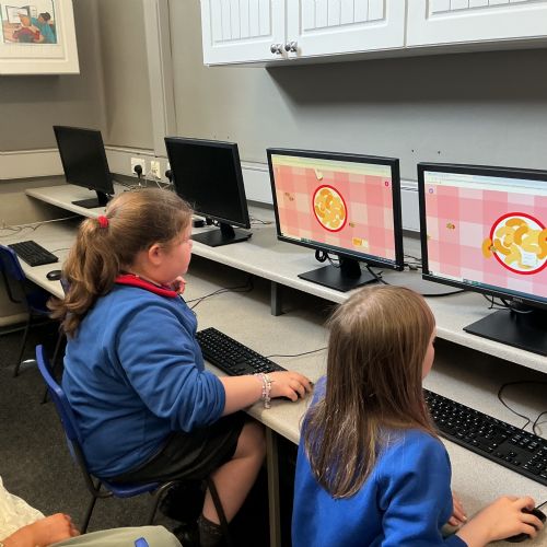 A Visit to the ICT Suite!🖥️⌨️
